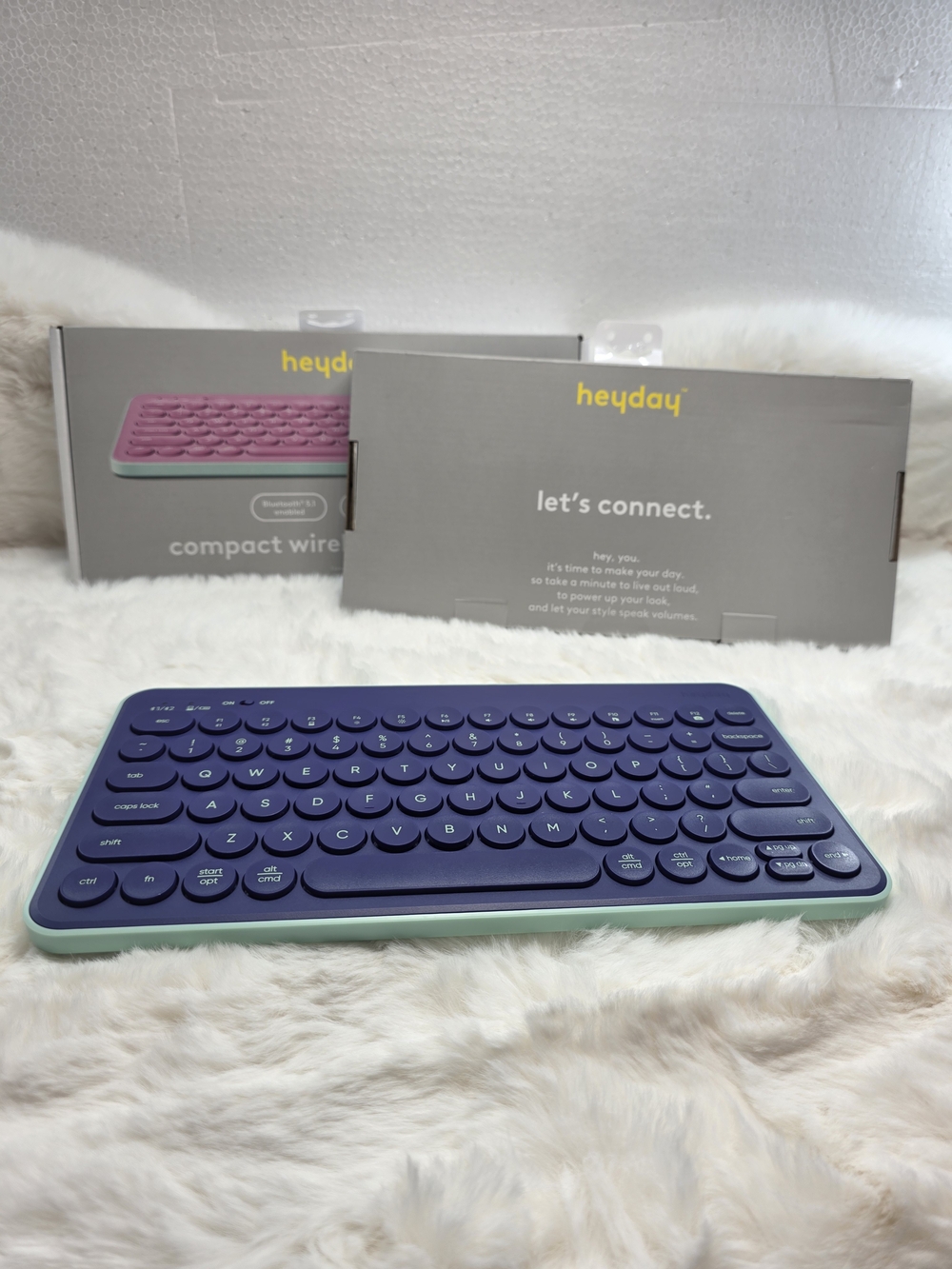 heyday Compact Wireless Keyboard - Picture 6 of 6